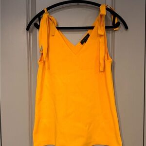 Ann Taylor Vivid Yellow Tank Top 5 for $30 ⭐️